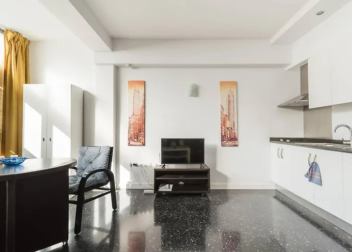 Loft Moderno Y Luminoso Al Lado De Canteras Lägenhet