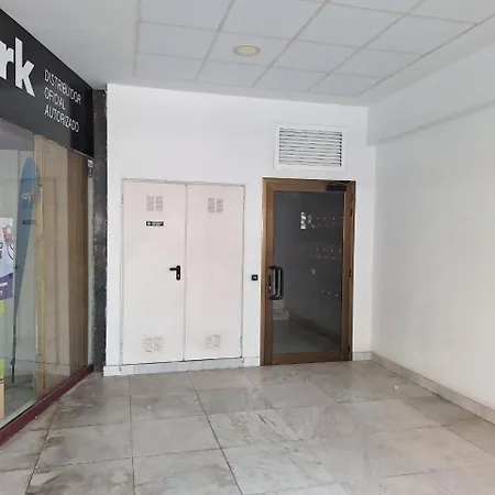 Loft Moderno Y Luminoso Al Lado De Canteras דירה